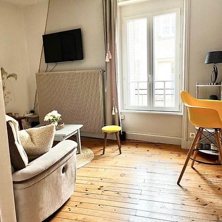 Appartement Cosy En Ville Haute Saint-Flour  Bagian luar foto