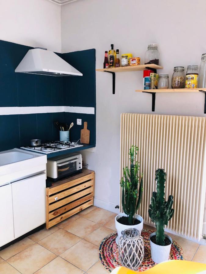 Appartement Cosy En Ville Haute Saint-Flour  Bagian luar foto